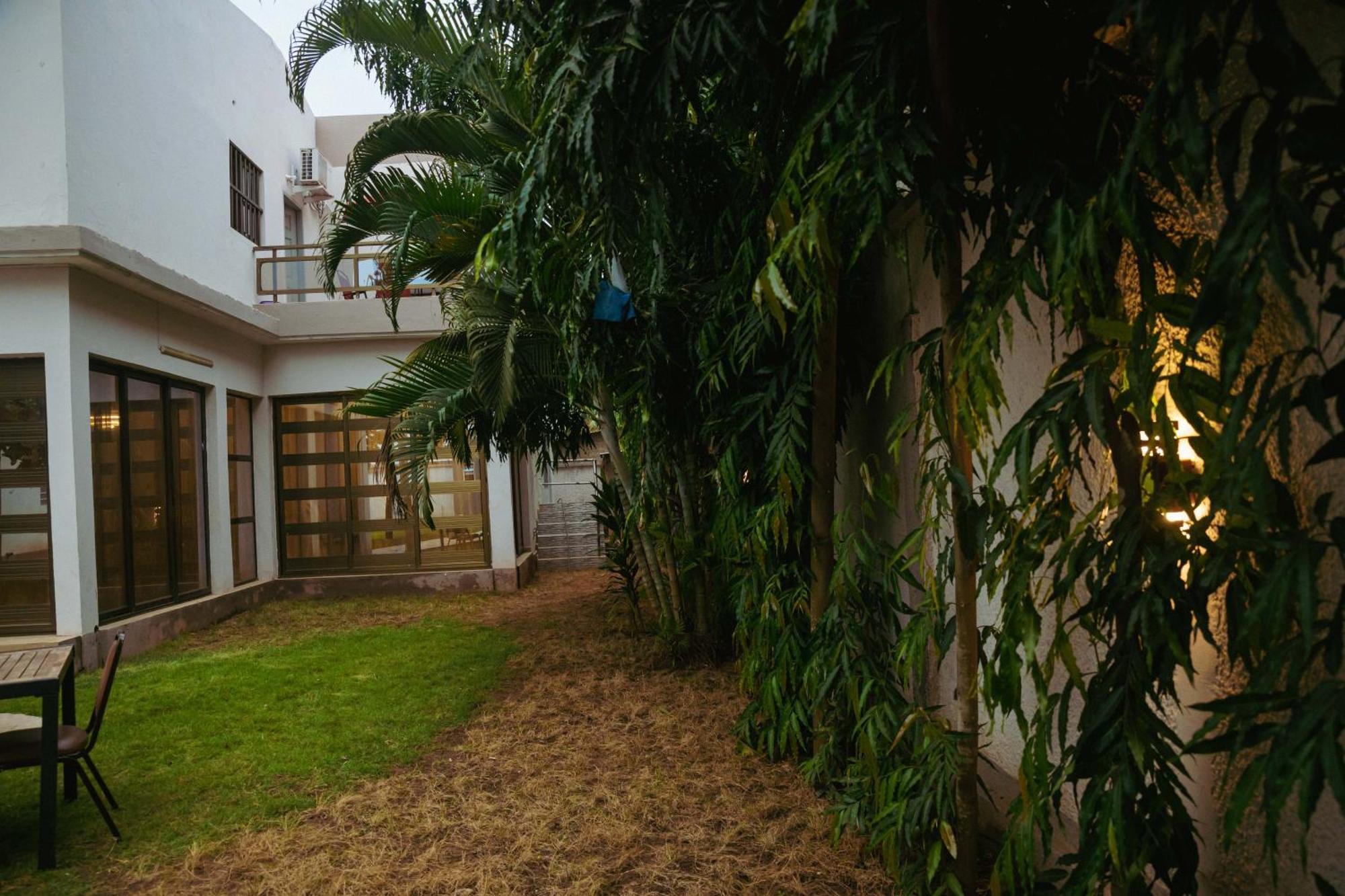 Studio Residence Condominium Lomé Exterior photo