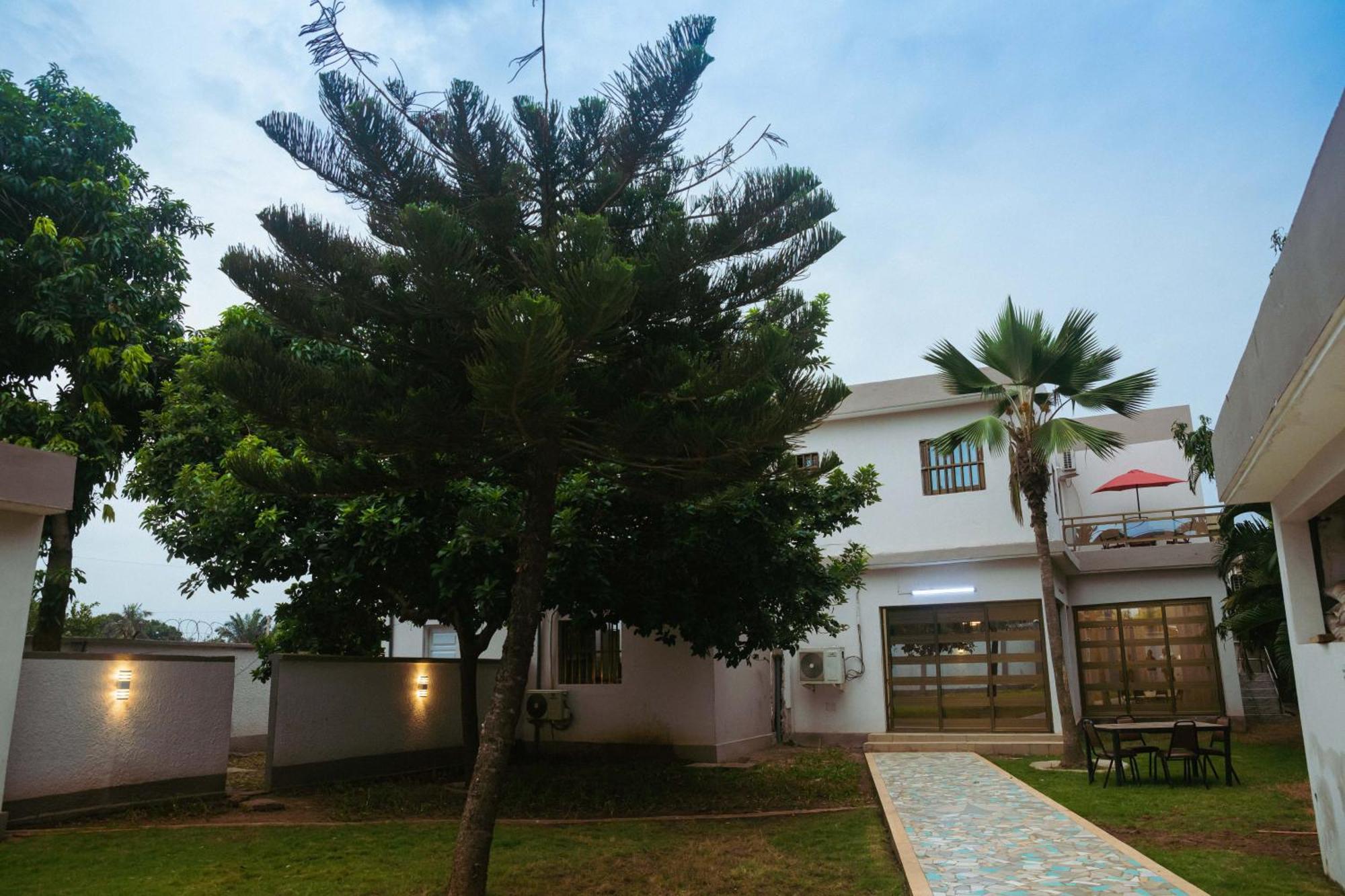 Studio Residence Condominium Lomé Exterior photo
